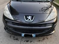 Usata Peugeot 207 68 CV (50 kW) 2008 Nero Berlina