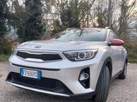 Usata Kia Stonic Style 100 CV (73 kW) 2020 Grigio SUV