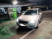 Usata Ford Focus Style 100 CV (73 kW) 2007 Grigio Station wagon