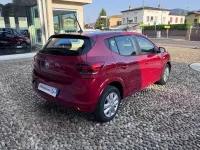 Usata Dacia Sandero Comfort 101 CV (74 kW) 2021 Rosso Berlina