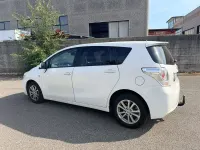 Usata Toyota Verso 126 CV (92 kW) 2011 Bianco Monovolume