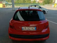 Käytetty Peugeot 207 95 HP (69 kW) 2008 Punainen Sedan