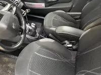 Usata Peugeot 208 68 CV (50 kW) 2012 Bianco Utilitaria