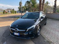 Usata Mercedes A180 Premium 108 CV (79 kW) 2017 Nero Berlina
