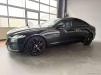 Usata Jaguar XF R-Dynamic 204 CV (150 kW) 2022 Nero Berlina