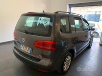 Usata VW Touran Comfortline 105 CV (77 kW) 2013 Grigio Monovolume