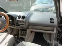 Usata Seat Arosa 60 CV (44 kW) 2003 Nero Utilitaria
