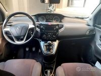Usata Lancia Ypsilon 85 CV (62 kW) 2014 Bianco Utilitaria
