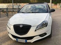 Usata Lancia Delta 120 CV (88 kW) 2011 Bianco Utilitaria