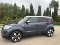Usata Kia Soul 136 CV (100 kW) 2016 Viola SUV