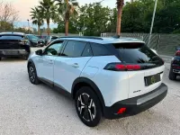 Usata Peugeot 2008 Allure 131 CV (96 kW) 2024 Bianco SUV