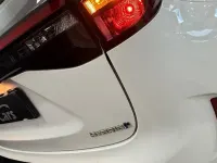Usata Toyota Yaris Hybrid Business Edition 92 CV (67 kW) 2023 Bianco Station wagon
