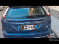 Usata Ford Focus 90 CV (66 kW) 2010 Blu Berlina