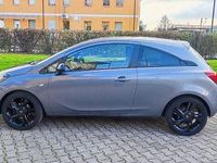Usata Opel Corsa 2015 Nero Coupé