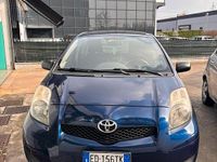 Usata Toyota Yaris 2011 Blu Utilitaria