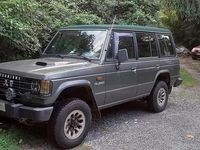 Usata Mitsubishi Pajero 84 CV (61 kW) 1989 Grigio SUV