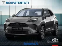 Nuova Toyota Yaris Cross Lounge 92 CV (67 kW) 2026 Grigio SUV