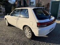 Usata Mazda 323 163 CV (119 kW) 1991 Bianco Berlina