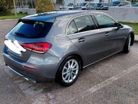 Usata Mercedes A180 116 CV (85 kW) 2018 Grigio Berlina
