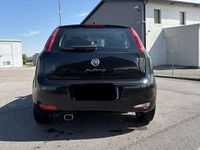 Usata Fiat Punto Lounge 69 CV (50 kW) 2016 Utilitaria