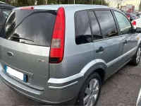 Usata Ford Fusion 69 CV (50 kW) 2004 Bianco Utilitaria
