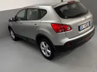 Usata Nissan Qashqai Tekna 141 CV (103 kW) 2009 Grigio SUV