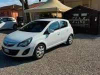 Usata Opel Corsa Edition 86 CV (63 kW) 2014 Bianco Utilitaria
