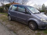 Usata Lancia Musa 90 CV (66 kW) 2009 Blu Monovolume
