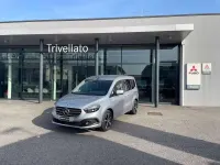 Usata Mercedes T180 131 CV (96 kW) 2023 Argento helvin met. Monovolume