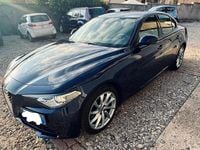 Usata Alfa Romeo Giulia 160 CV (117 kW) 2019 Blu Berlina