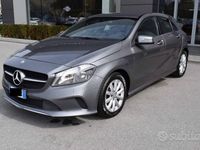 Usata Mercedes A160 102 CV (75 kW) 2016 Grigio Berlina