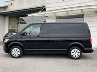 Usata VW T6.1 150 CV (110 kW) 2022 Deep black Furgone