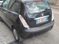 Usata Lancia Ypsilon 70 CV (51 kW) 2005 Nero Utilitaria
