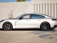 Usata Porsche Panamera 4 462 CV (339 kW) 2025 Grigio Utilitaria