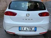 Usata Seat Leon Style 105 CV (77 kW) 2011 Bianco Utilitaria