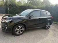 Second-hand Suzuki Vitara 120 CP (88 kW) 2015 Negru SUV