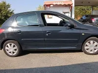 Usata Peugeot 206 60 CV (44 kW) 2010 Berlina