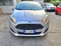 Usata Ford Fiesta Business Edition 80 CV (58 kW) 2013 Grigio Berlina