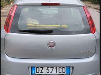 Usata Fiat Grande Punto Dynamic 77 CV (56 kW) 2009 Grigio Utilitaria