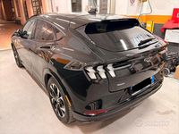 Usata Ford Mustang Mach-E Premium 197 kW (269 CV) 2022 Nero SUV