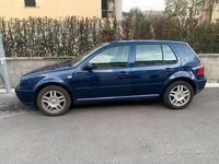 Usata VW Golf IV 105 CV (77 kW) 2003 Blu Utilitaria