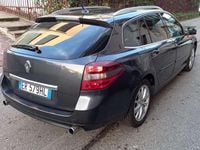 Usata Renault Laguna III 150 CV (110 kW) 2013 Verde Station wagon