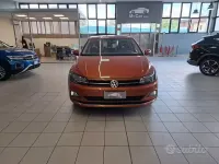 Usata VW Polo 95 CV (69 kW) 2018 Arancione Utilitaria