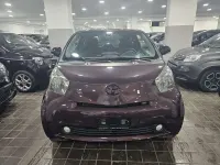 Usata Toyota iQ BlackLine 68 CV (50 kW) 2010 Metallic bronze Utilitaria