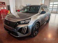 Usata Peugeot 2008 Allure 101 CV (74 kW) 2024 Grigio SUV