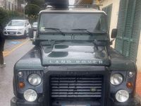 Usata Land Rover Defender 122 CV (89 kW) 2010 Verde Station wagon