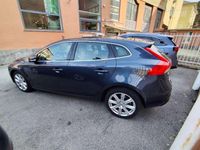 Usata Volvo V40 Inscription 120 CV (88 kW) 2018 Grigio metallizzato Berlina