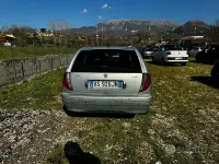 Usata Lancia Lybra 110 CV (80 kW) 2001 Grigio Station wagon