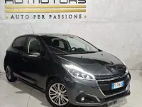 Usata Peugeot 208 Allure 82 CV (60 kW) 2016 Grigio Utilitaria