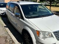 Usata Chrysler Grand Voyager Limited 163 CV (119 kW) 2010 Bianco Monovolume